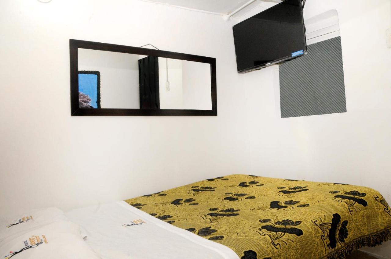 Hotel Hostal Chorro De Quevedo à Bogotá Extérieur photo